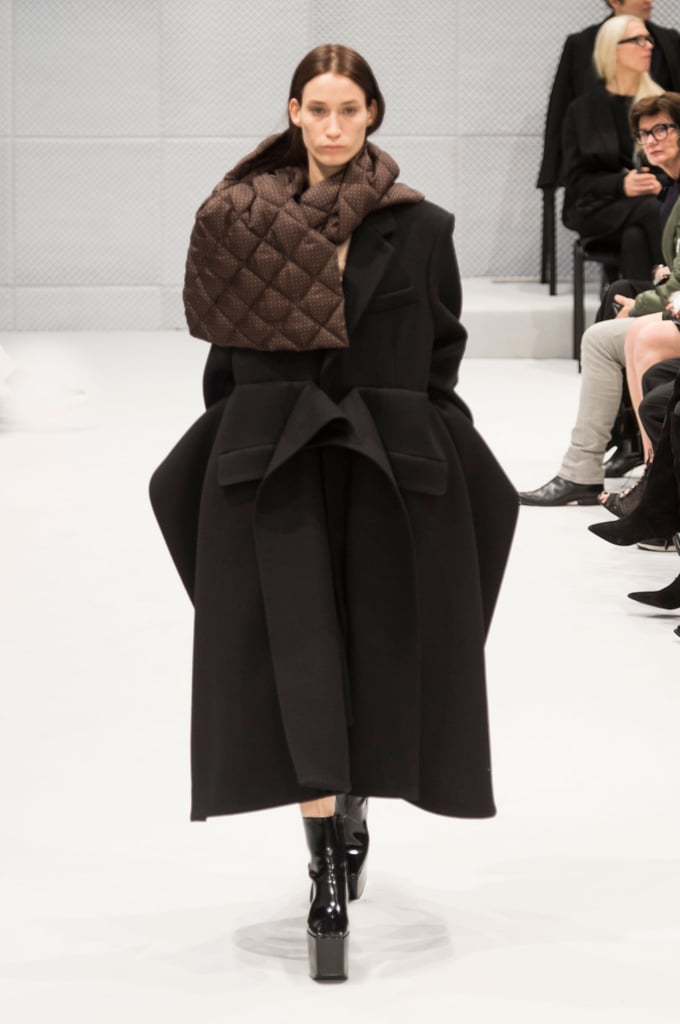 Balenciaga Fall 2016 Runway