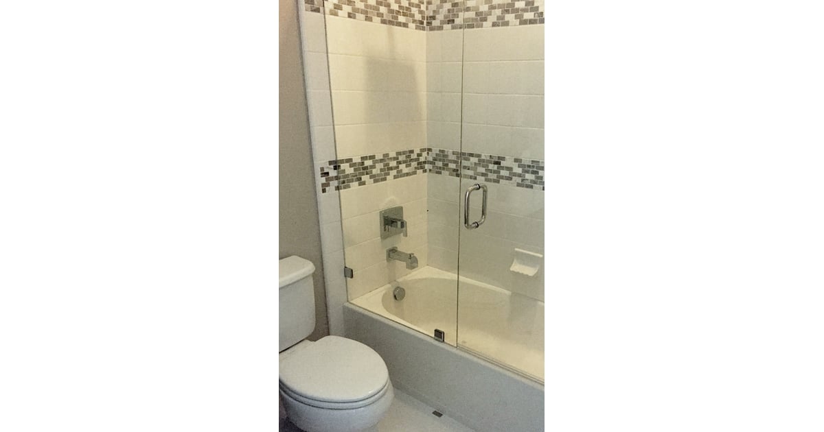 Christina And Tarek Oversaw A Renovation Of The Bathroom