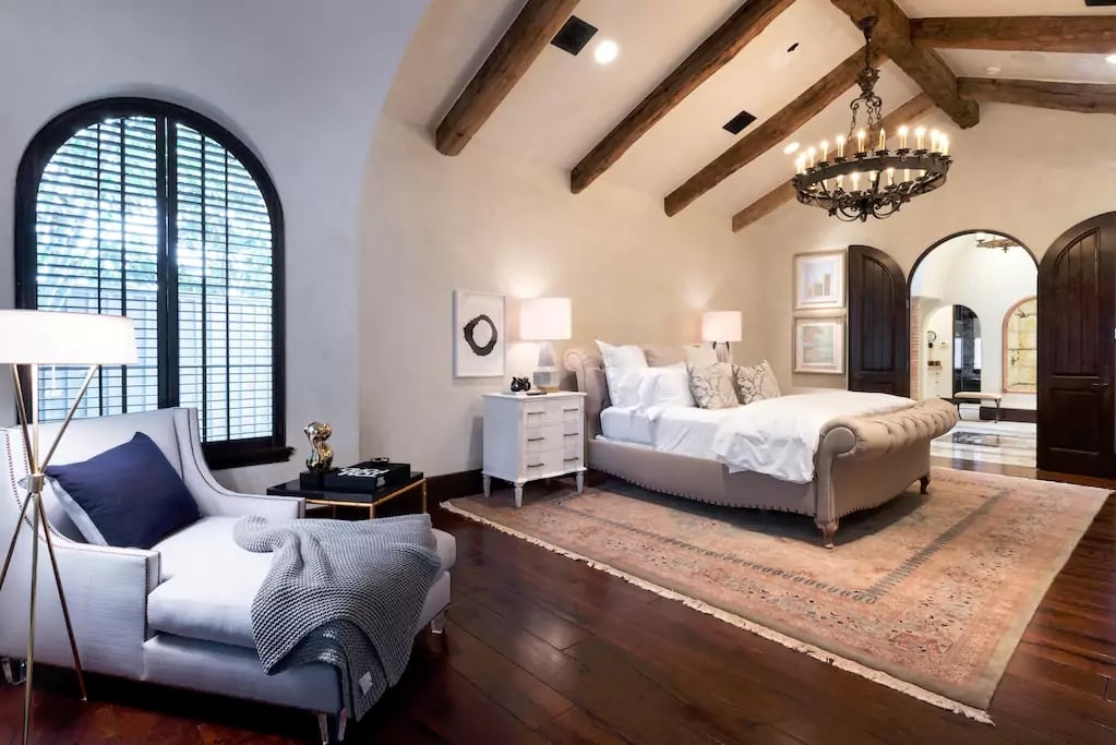 Lady Gaga's Airbnb Rental Home in Houston