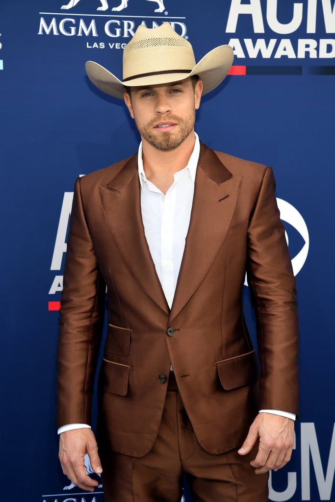 Sexy Dustin Lynch Pictures