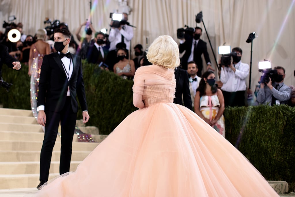 Billie Eilish's Barbie-Inspired Blond Bob at Met Gala 2021