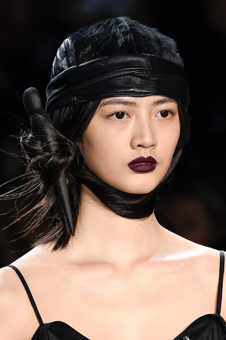 The Best Beauty Looks at Paris Fashion Week Fall 2016 - Runway Hair and  Makeup Fall 2016