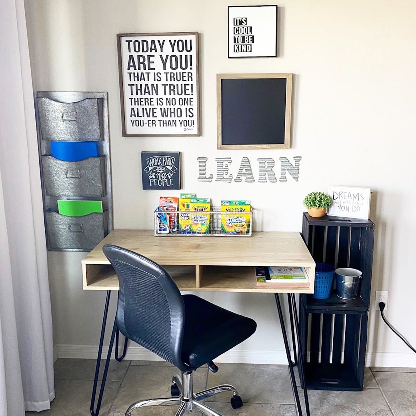 34 Inspiring Kids' Study Corner Ideas | PS Family