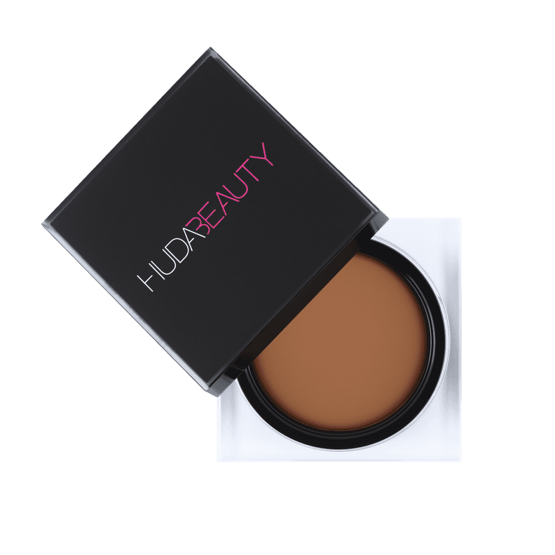 Huda Beauty Tantour in Fair