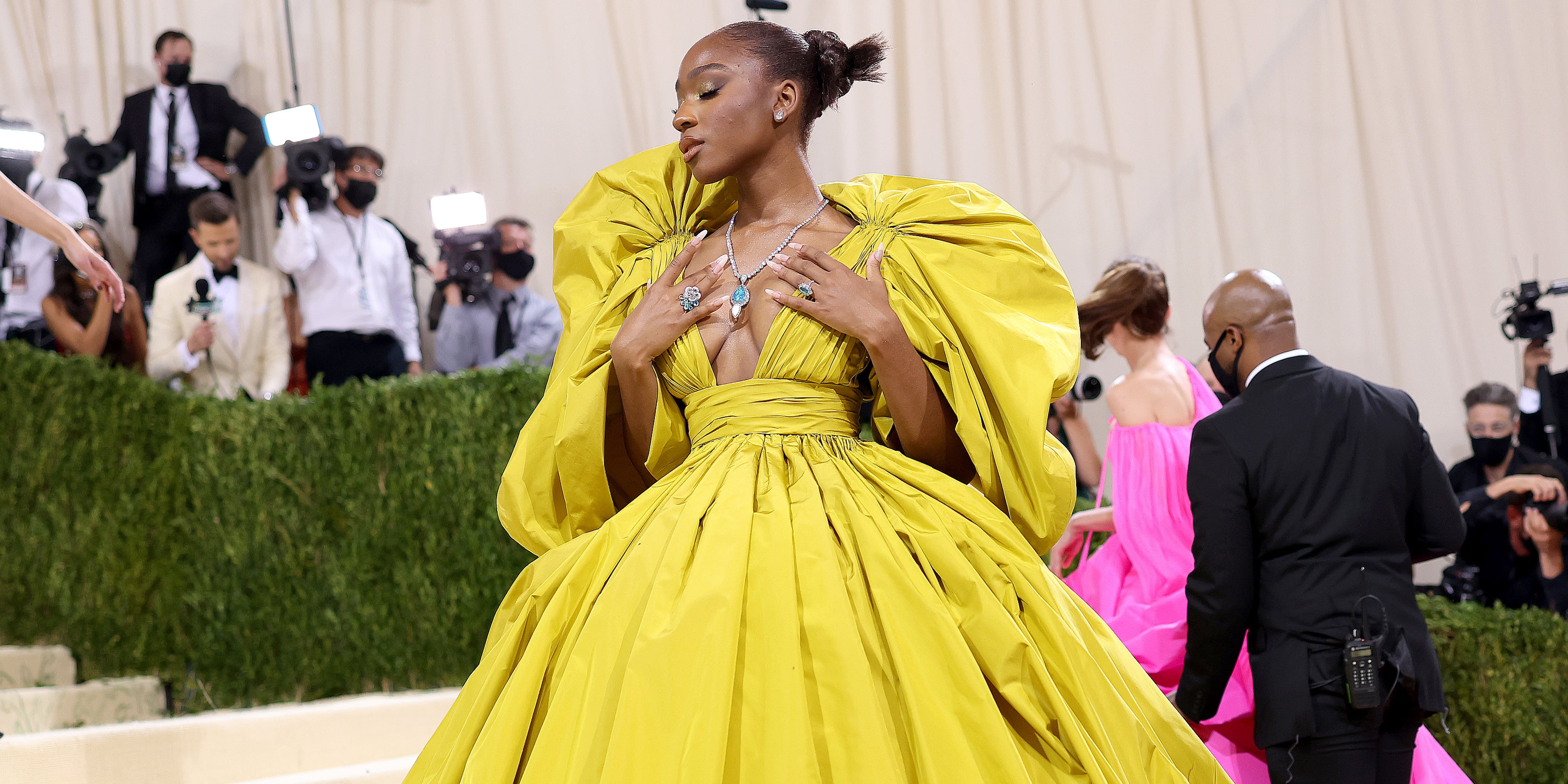 Yellow dress sale 2019