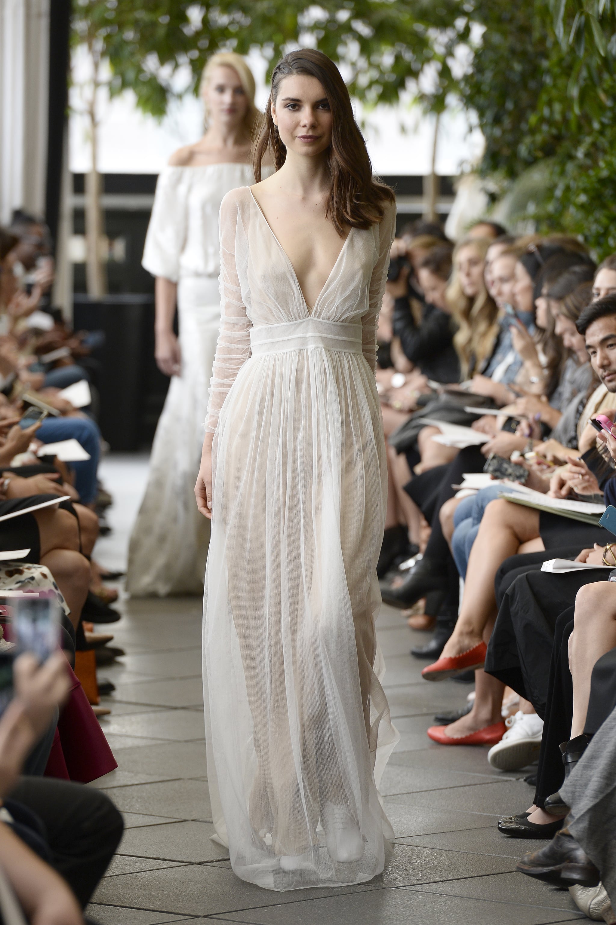 What Will Meghan Markle S Wedding Dress Look Like Popsugar Fashion