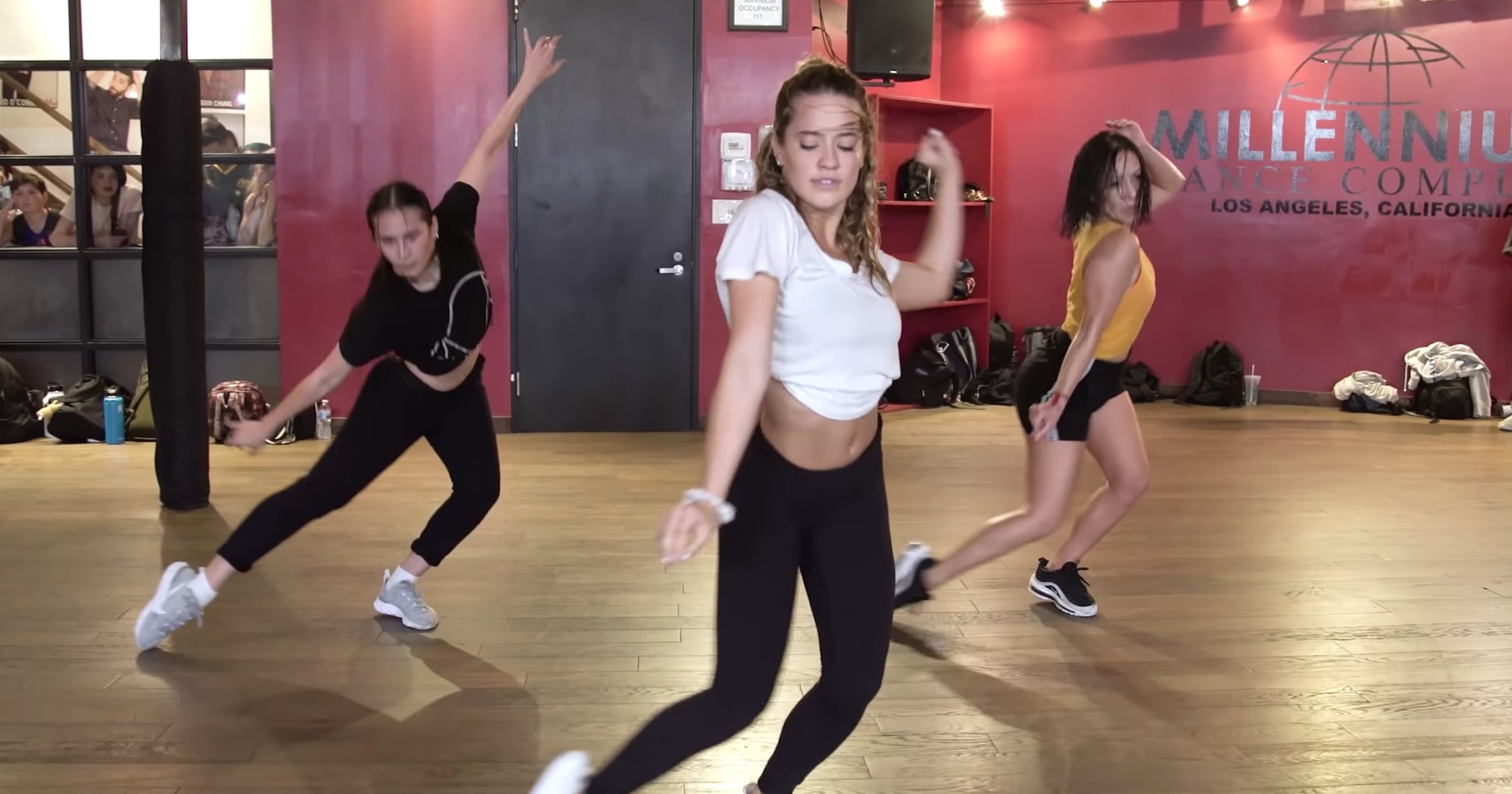 Shawn Mendes And Camila Cabello Señorita Dance Video Ps Celebrity