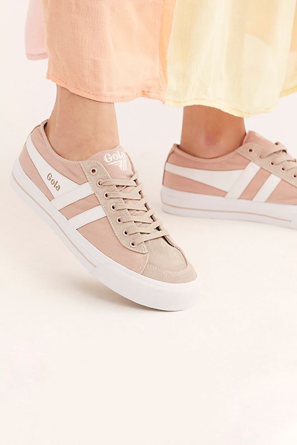 stylish sneakers womens 2019