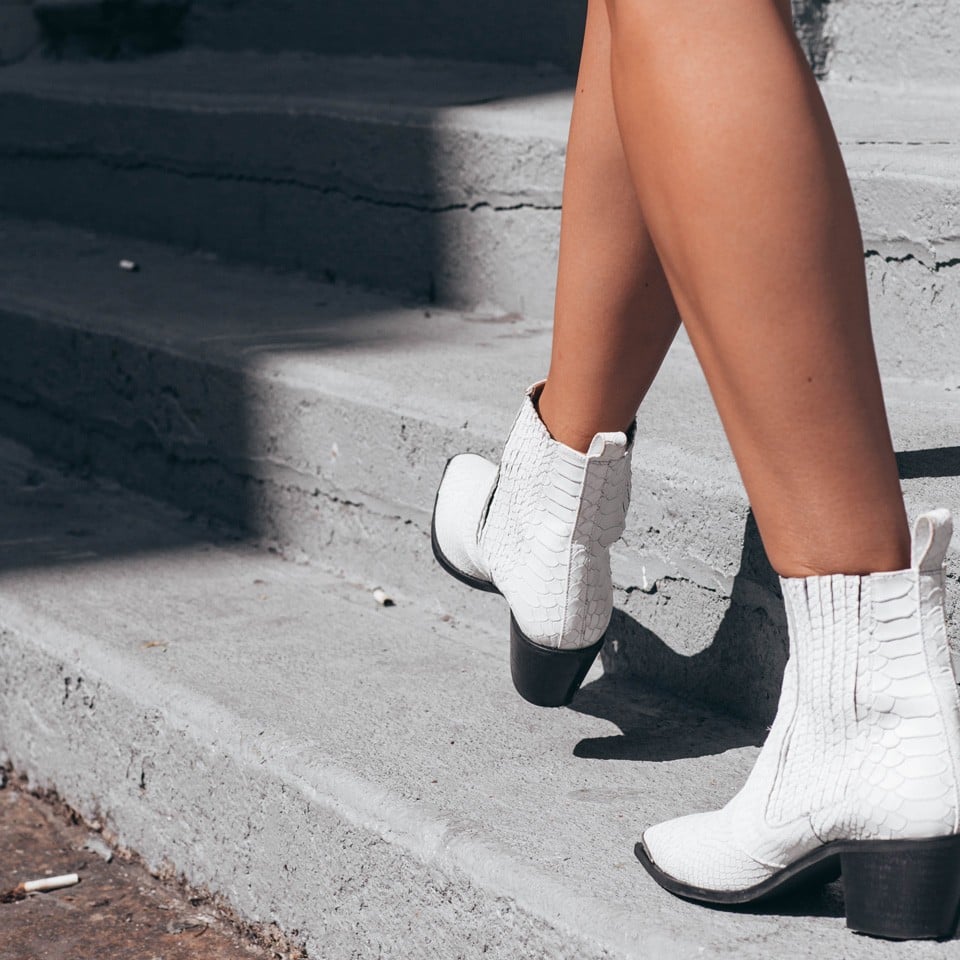 Best Fall Boots For Moms POPSUGAR Family