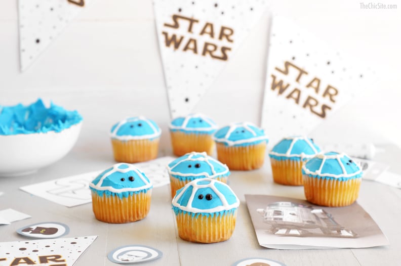 R2-D2 Cupcakes