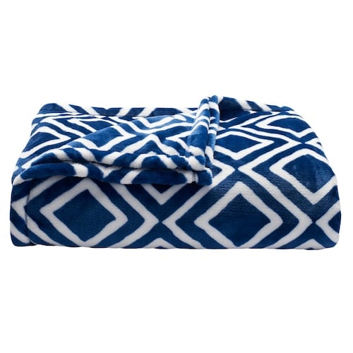 The Big One Supersoft Plush Throw