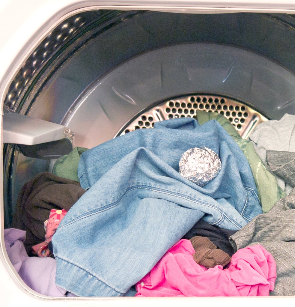La sorprendente razón por la que deberías añadir bolas de papel aluminio  cada que usas tu lavadora – Enséñame de Ciencia