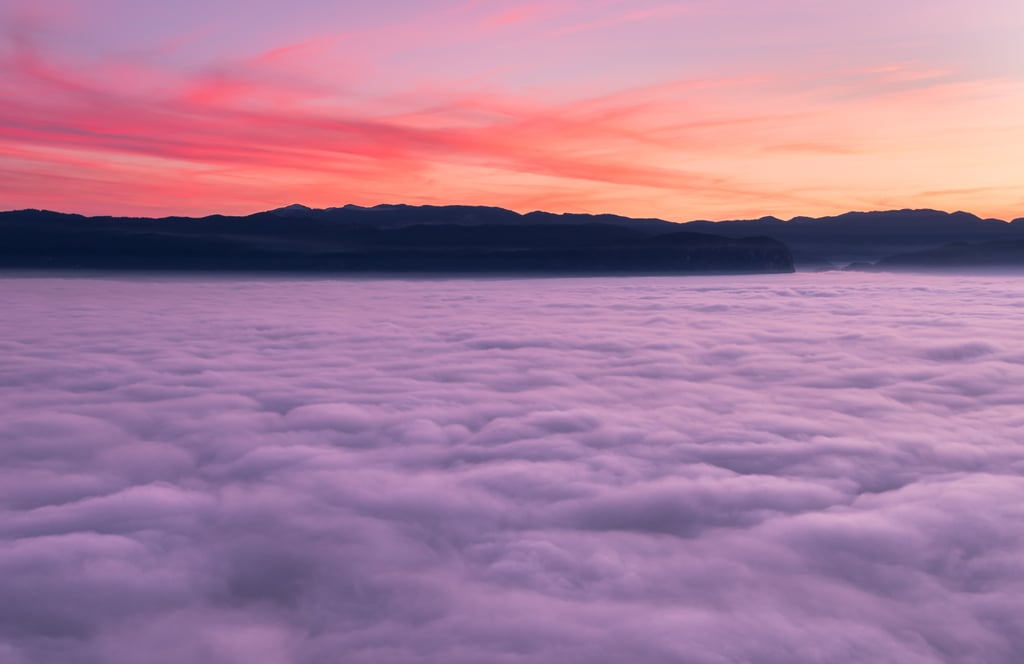 Cloud Zoom Background