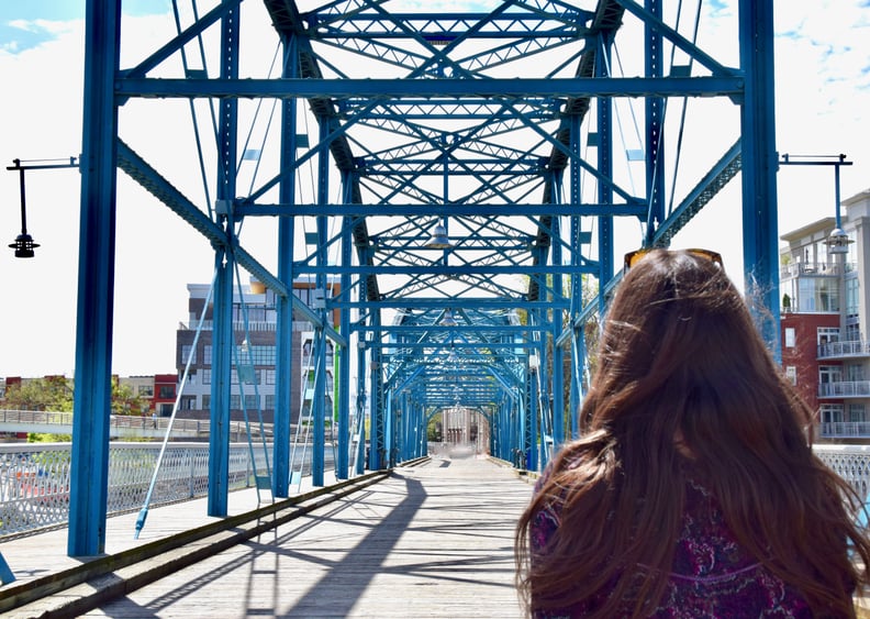 Walnut Street Bridge