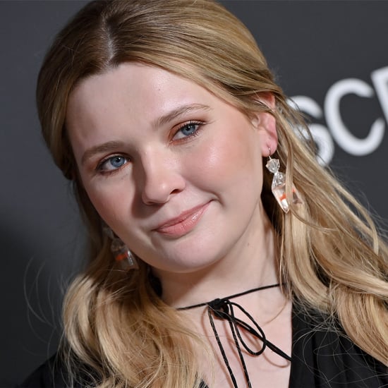 Abigail Breslin's Round-Cut Engagement Ring and Wedding Band