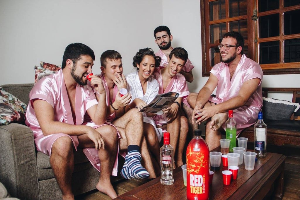 Bride Does Wedding Photo Shoot With Guy Friends