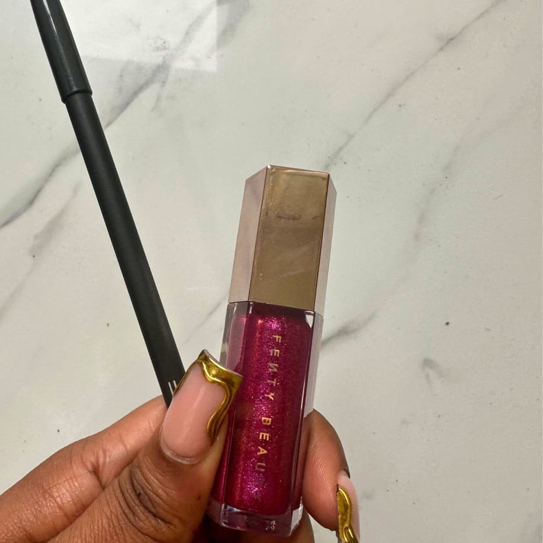 リップグロス FENTY BEAUTY Gloss Bomb Fuchsia Flex Fenty Beauty Fuchsia Flex Gloss Bomb Review | TikTok