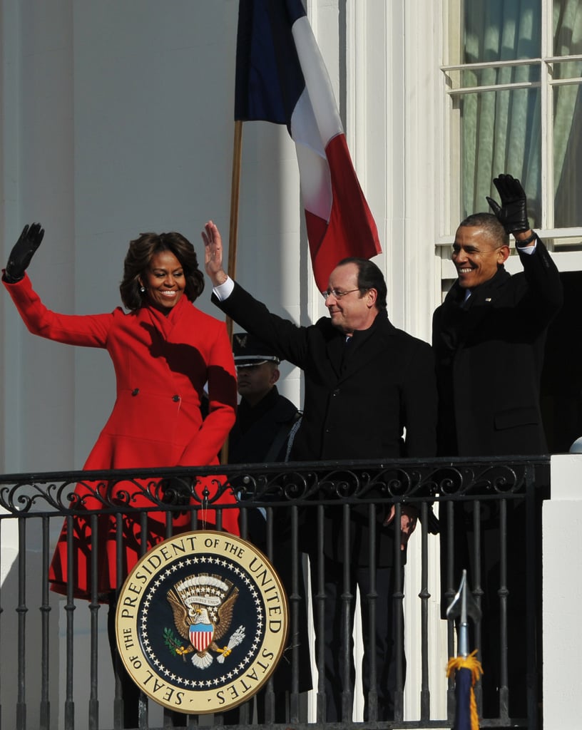 And Michelle sized up Hollande's waving ability.