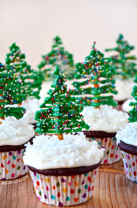 Christmas Tree Cupcakes