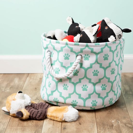 Helpful Products to Organise Your Pet's Clutter