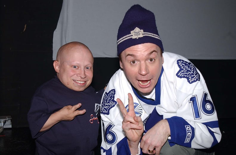 Verne Troyer & Mike Myers during Kid's Choice Awards Backstage in Santa Monica, California, United States. (Photo by Jeff Kravitz/FilmMagic, Inc)