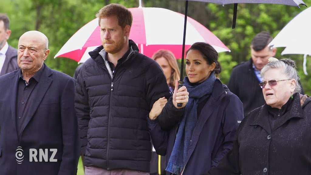 Harry & Meghan visit Abel Tasman National Park
