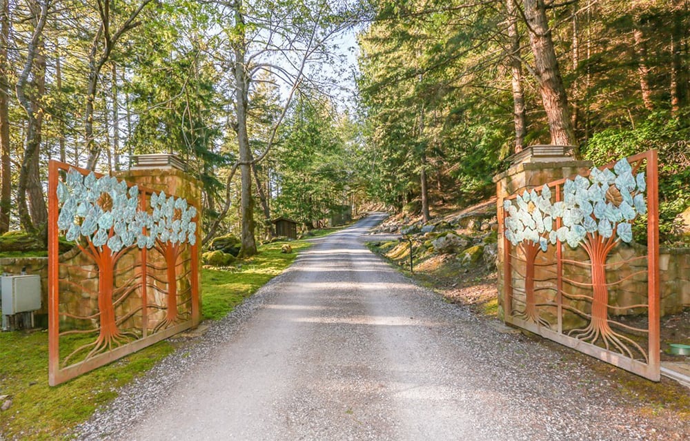 Oprah's Home on Orcas Island in Washington Photos