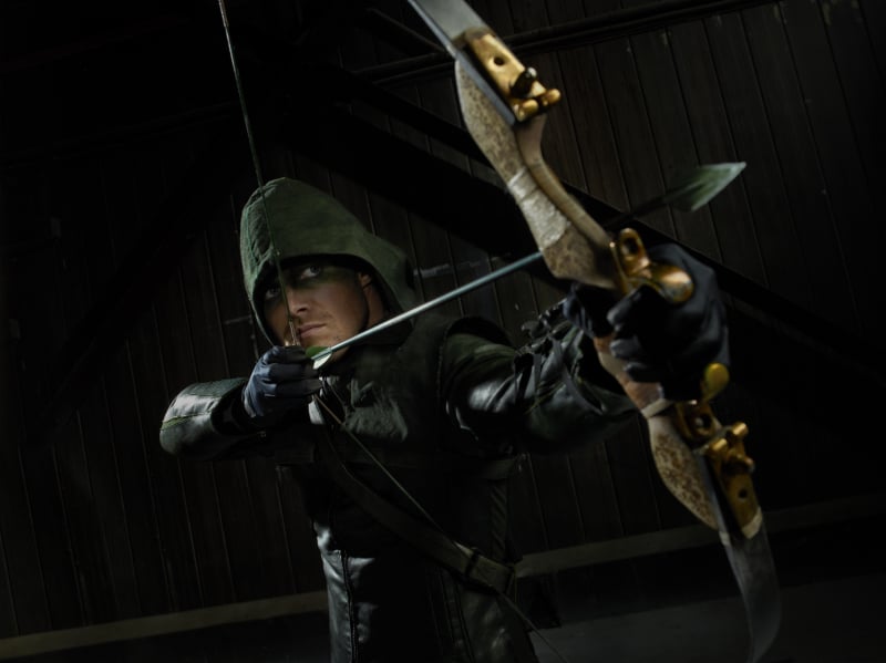 Stephen Amell Pictures on Arrow