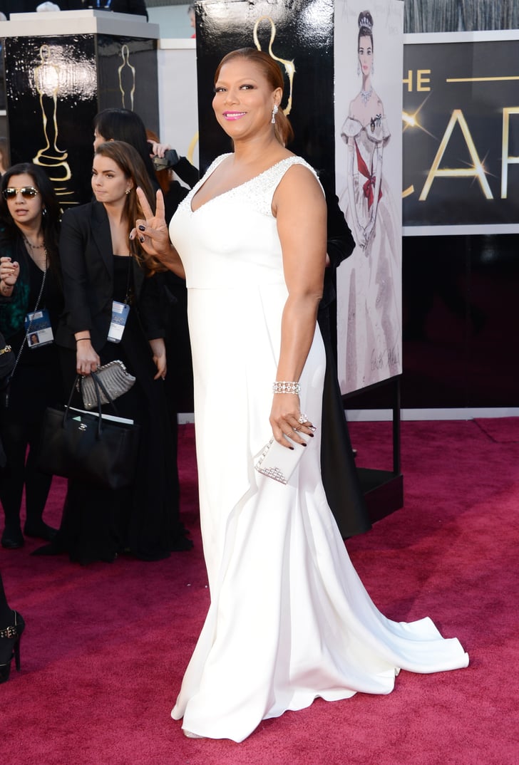 Queen Latifah on the red carpet at the Oscars 2013 ...