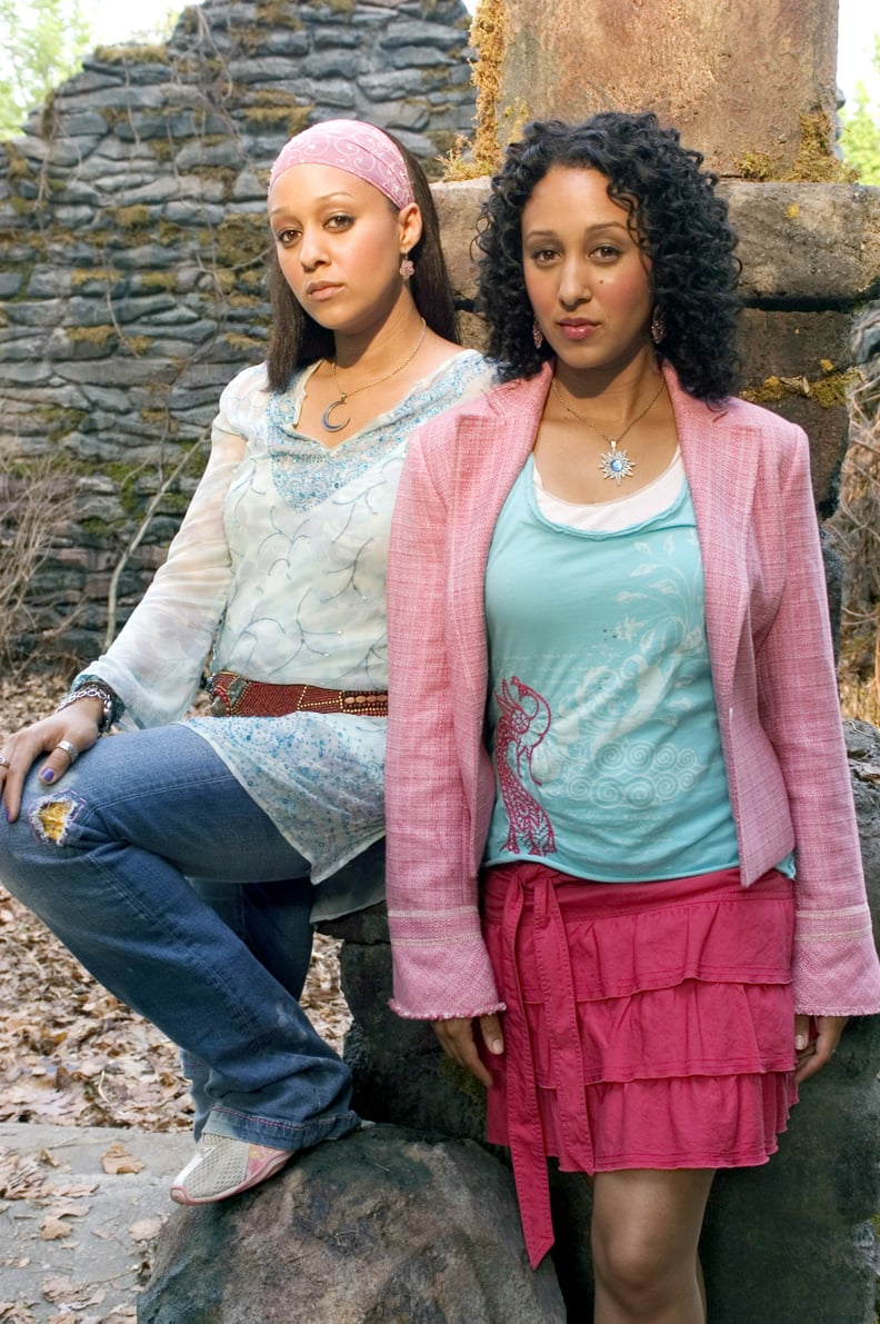 Twitches (2005)