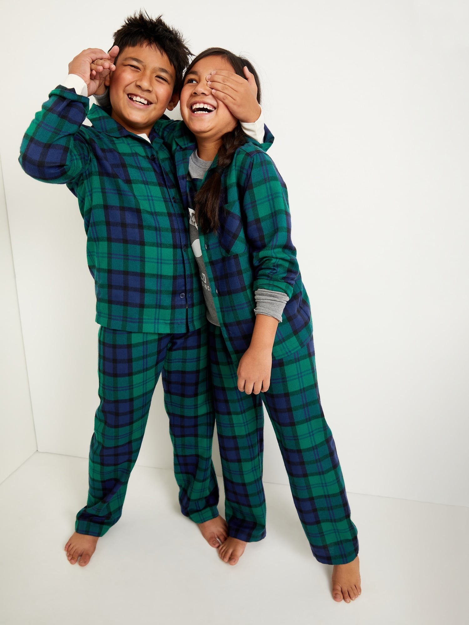 Old Navy Matching Holiday Pajamas For The Family Popsugar Family