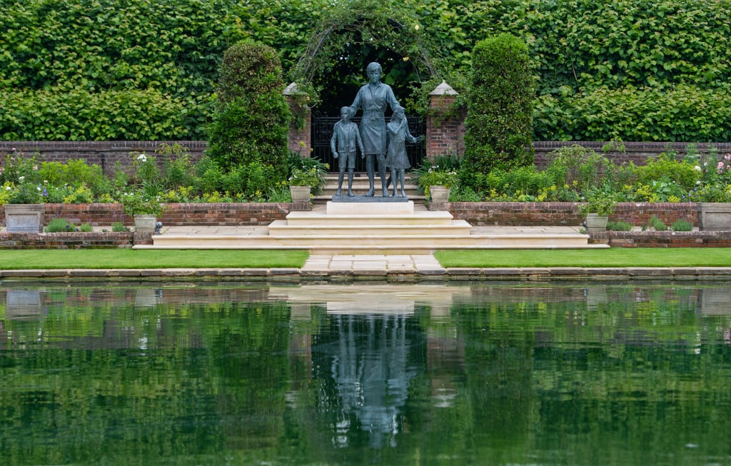 The Princess Diana Statue in The Sunken Garden at Kensington Palace