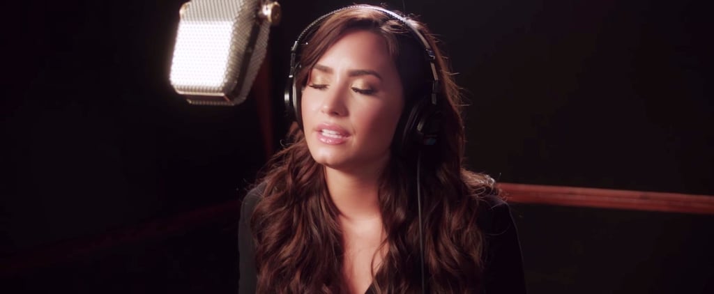 Demi Lovato Sings "Silent Night"