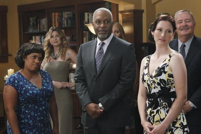 With the support of her closest friends, there's no way Cristina is running out on this ceremony.