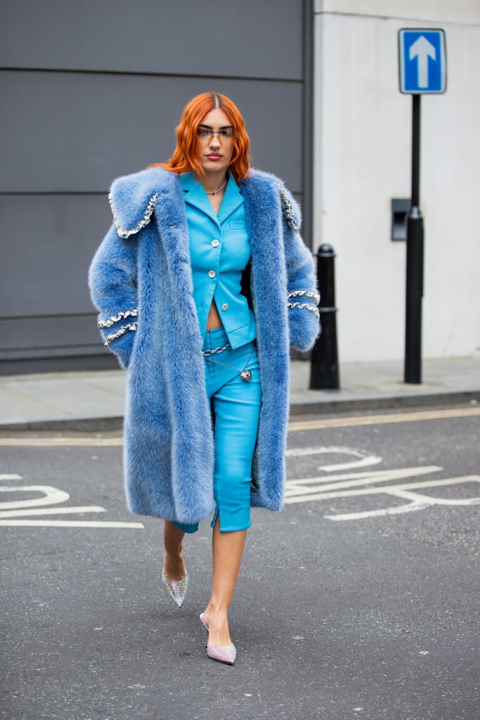 A new hair colour definitely counts as an accessory. Take a note from this showgoer and balance out a bright turquoise look with clear shoes.