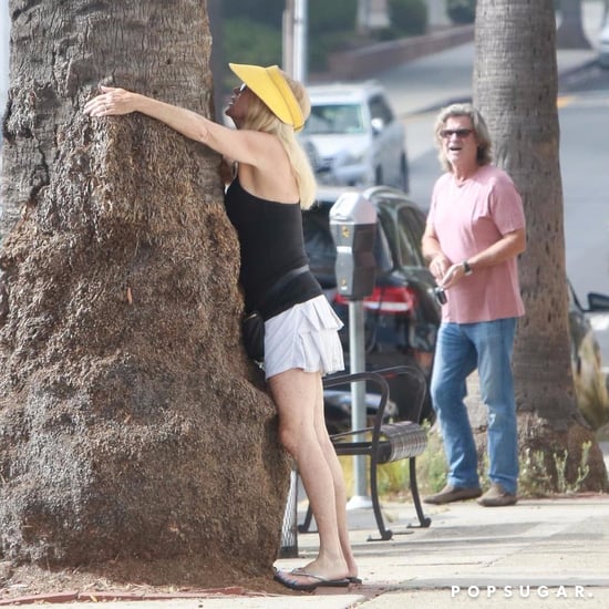 Goldie Hawn Hugging and Kissing a Tree Pictures 2017
