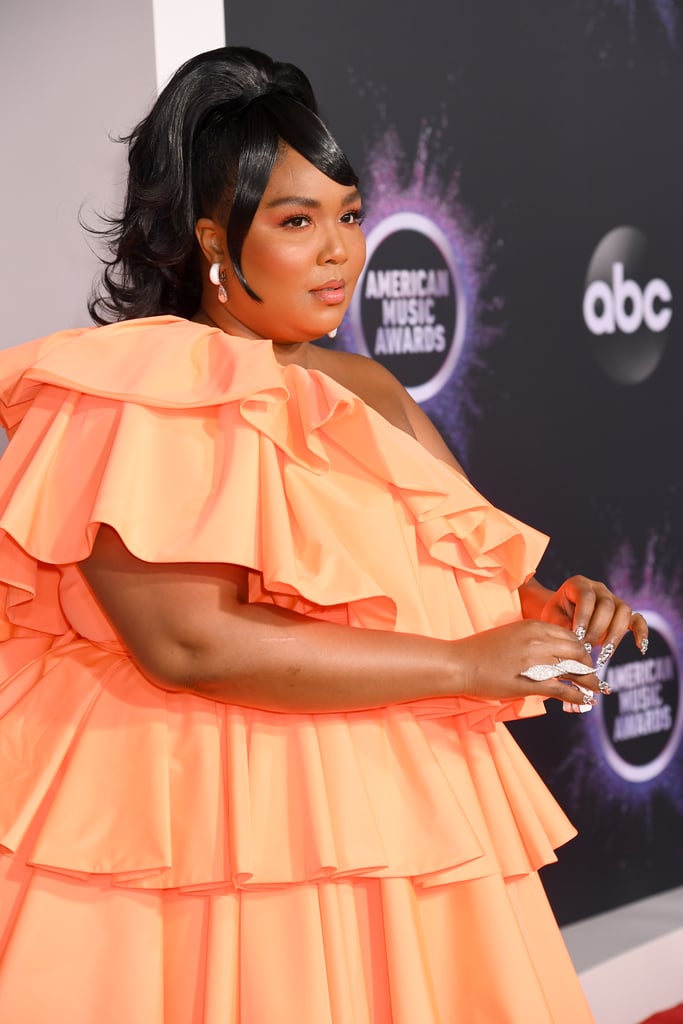 Lizzo's Crystal Nails at the 2019 American Music Awards