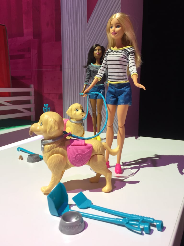 barbie walk and potty pup