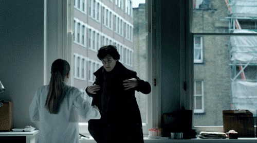When Benedict's Sherlock gave Molly the sexiest kiss in history.