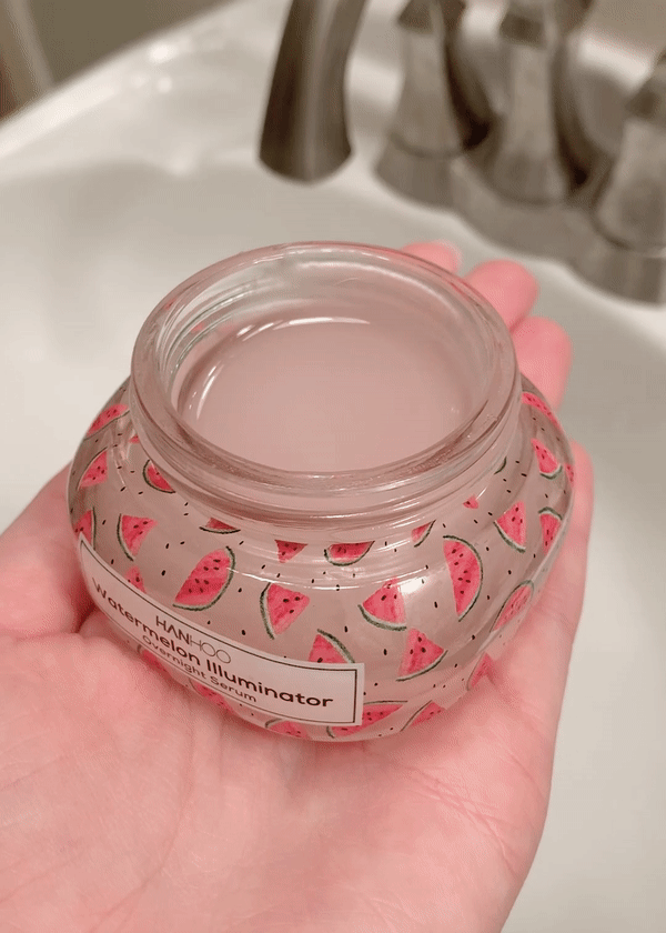 Hanhoo Watermelon Illuminator Overnight Serum in the Jar
