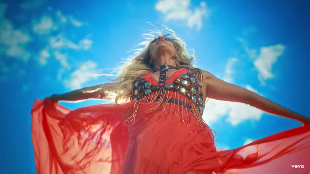 Carrie Underwood's "Love Wins" Music Video