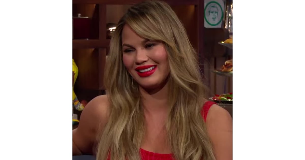 Chrissy Teigen Explains Her Oscars Cringe Face Video Popsugar Celebrity