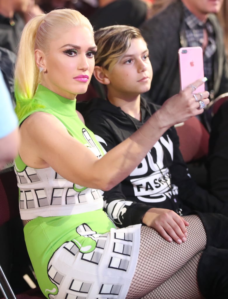 Gwen Stefani and Sons at 2017 Kids' Choice Awards POPSUGAR Celebrity
