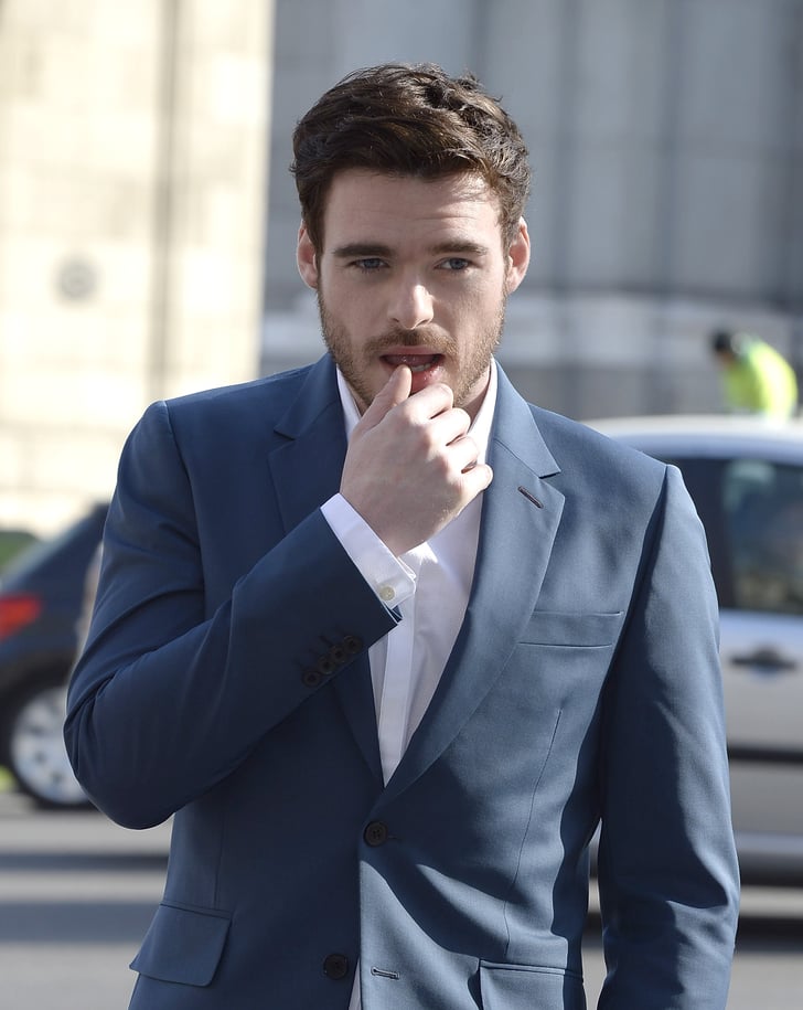 Richard Madden Sexy Pictures | POPSUGAR Celebrity Photo 15