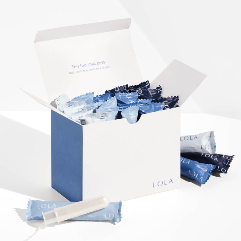 Lola Compact Plastic Applicator Tampons