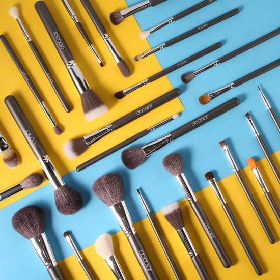Makeup Brush Set on Sale on Amazon For Cyber Monday 2019