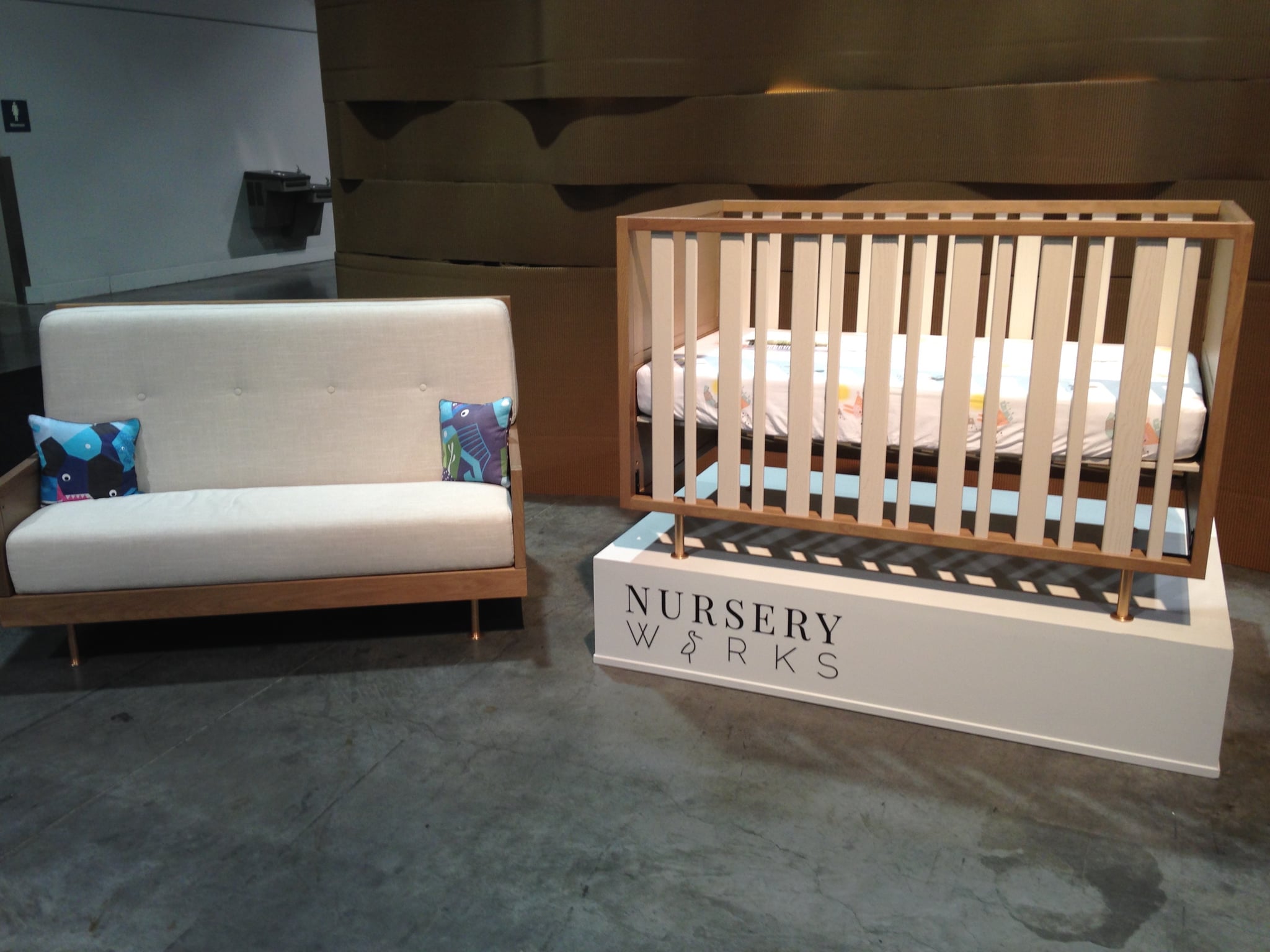 Novella crib best sale