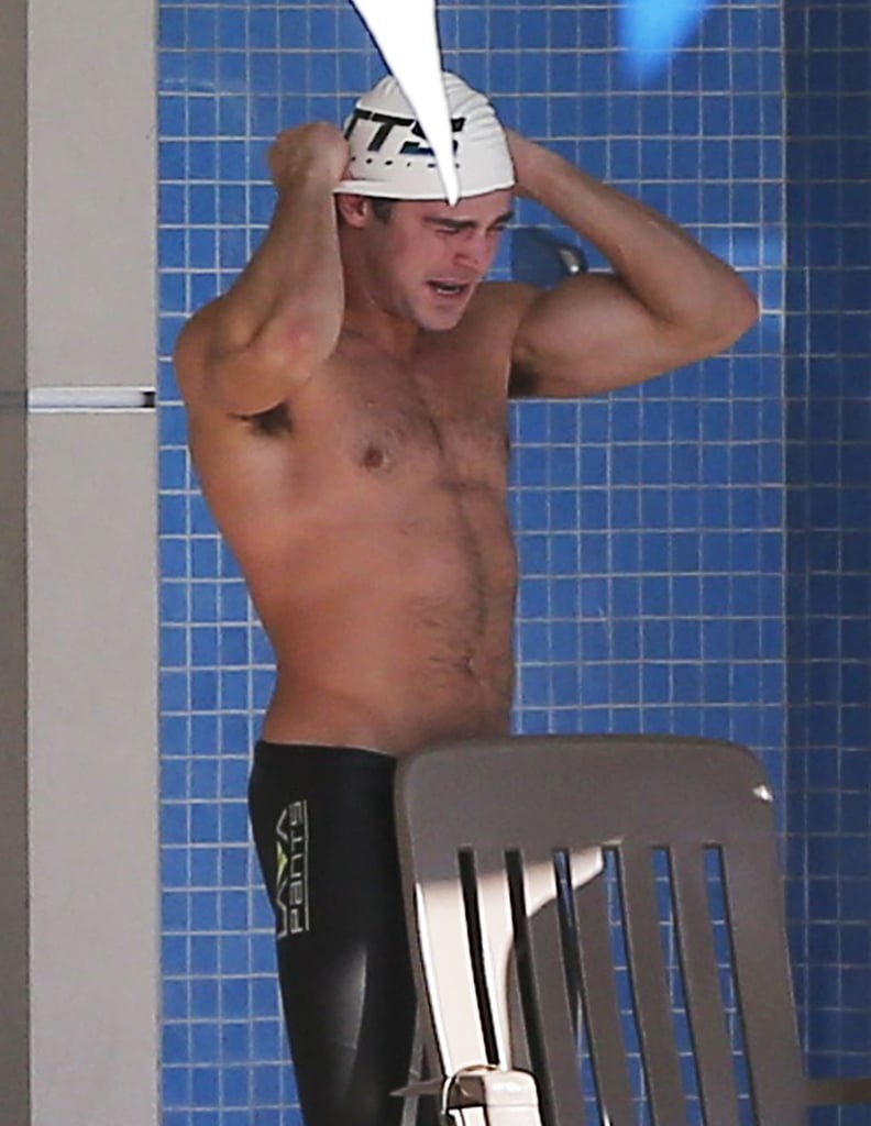 Zac Efron Taking a Swimming Class in LA Pictures