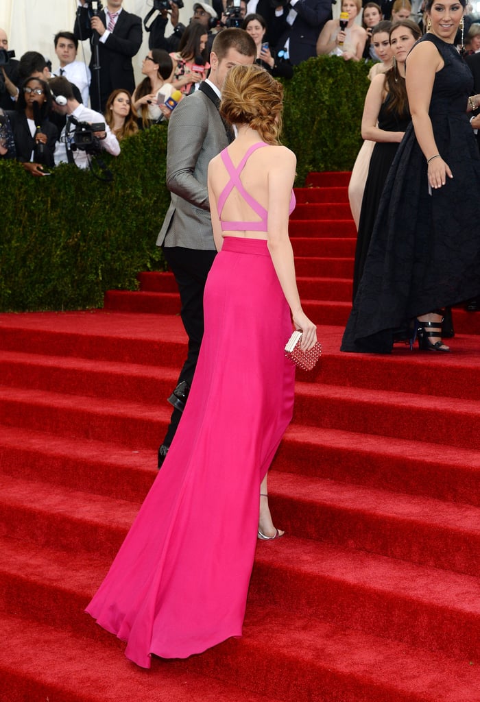 Andrew Garfield offered Emma Stone his hand.