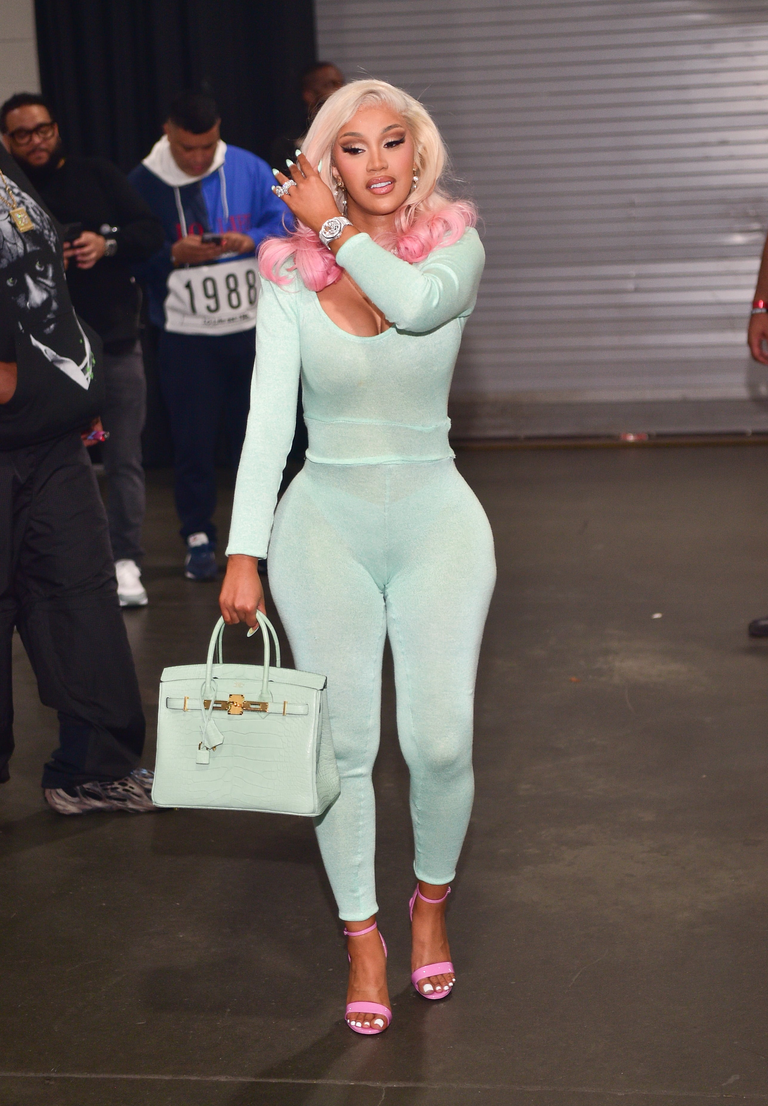 Cardi b outfits shop